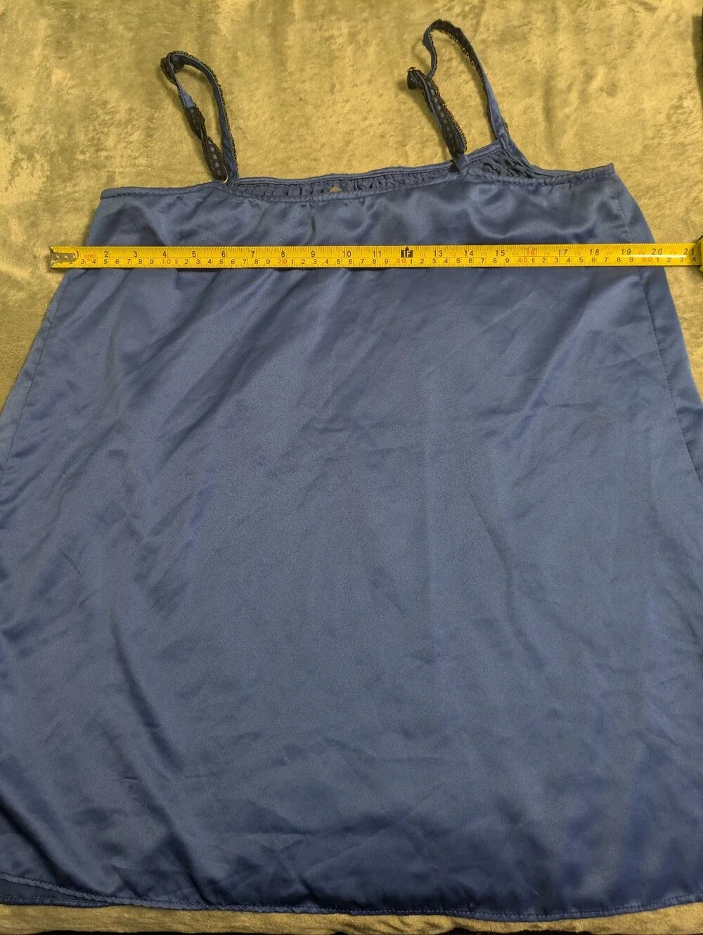 Kristen Davis Medium Blue Satin Cami & New York & Company Large Animal Print Set